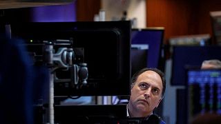 Wall Street se desploma más de un 1% por miedo a una Fed agresiva