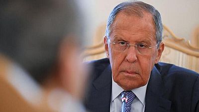 Lavrov condena los ataques israelíes con misiles en Siria