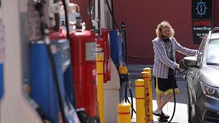 Los precios del petróleo suben ante la incertidumbre sobre la oferta Los precios del petróleo suben ante la incertidumbre sobre la oferta