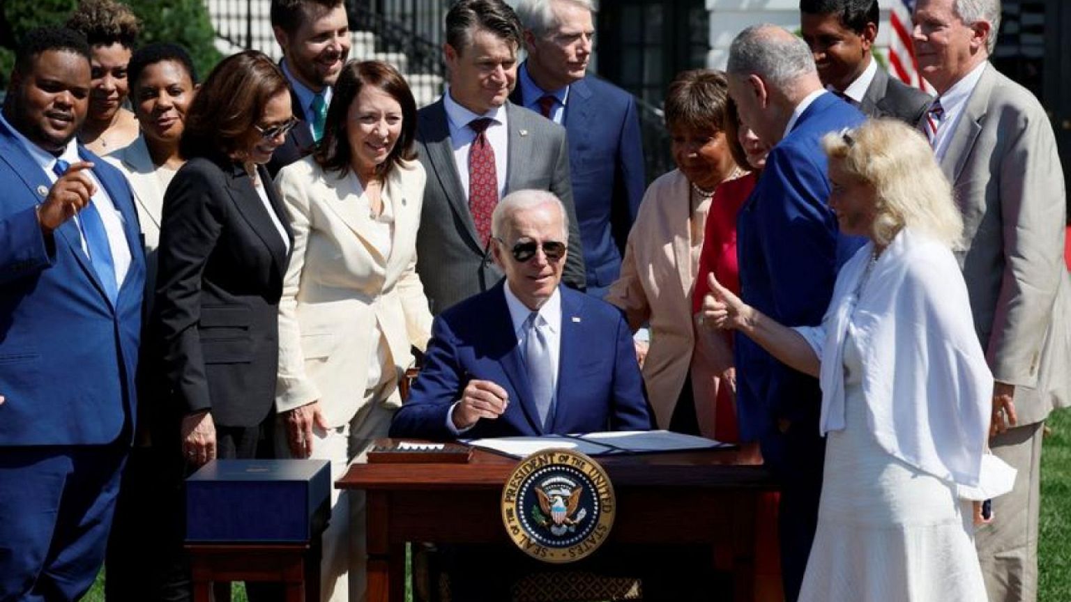 Biden to sign order on $52 billion chips law implementation