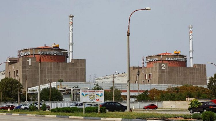 Zelenski insta al mundo a obligar a Rusia a abandonar planta nuclear tras accidente