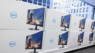Dell revenue growth slows on strong dollar, China lockdowns