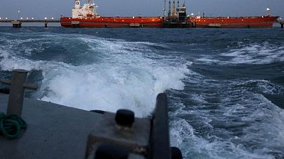 EXCLUSIVA-Una empresa china de defensa asume el transporte de crudo venezolano -fuentes
