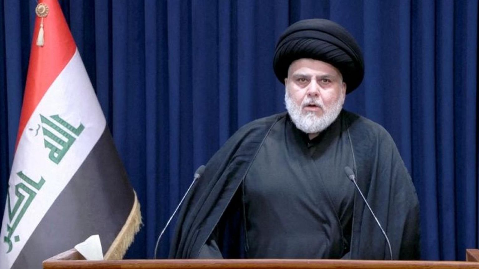 الزعيم الشيعي العراقي مقتدى الصدر.