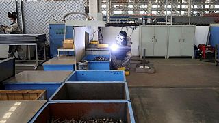 La actividad de las fábricas chinas prosigue su descenso por el calor y el COVID La actividad de las fábricas chinas prosigue su descenso por el calor y el COVID