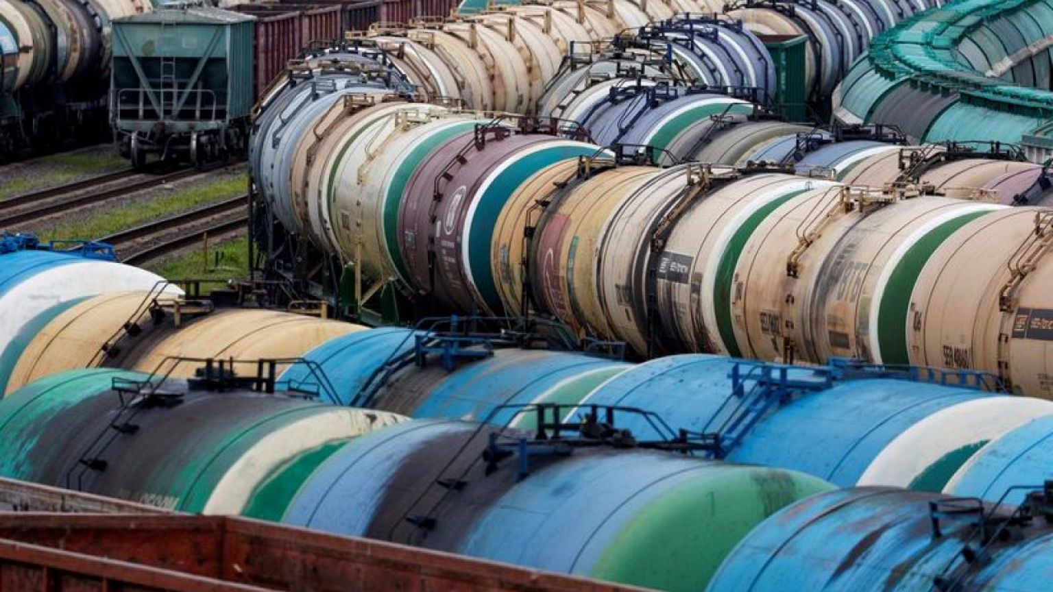 Russia failing to by-pass sanctions on high-tech goods - U.S official