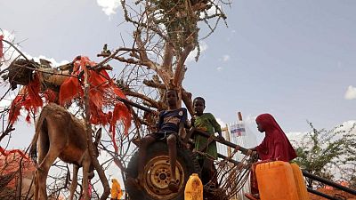 Jefe de ayuda humanitaria de la ONU advierte sobre la hambruna que se avecina en Somalia