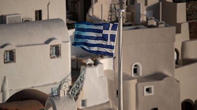 Grecia planea pagar por anticipado préstamos del rescate europeo por primera vez -fuentes