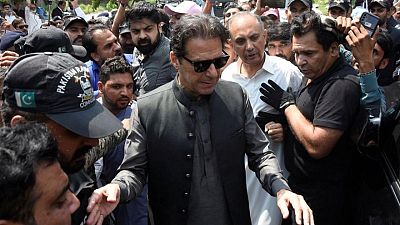 إعلام: محكمة باكستانية تعتزم توجيه لائحة اتهام لرئيس الوزراء السابق خان