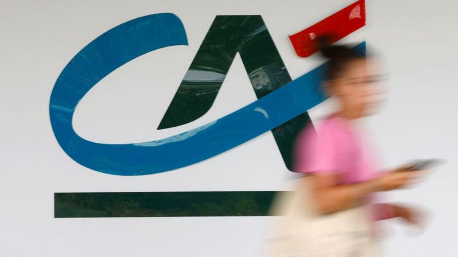 Credit Agricole takes majority stake in Egypt subsidiary