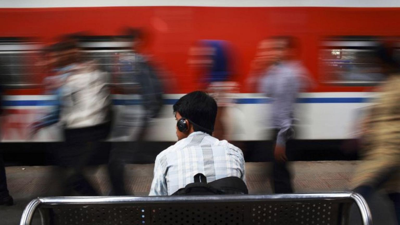 Exclusive-Fighting to survive, Tencent-backed Indian music app Gaana turns to subscriptions