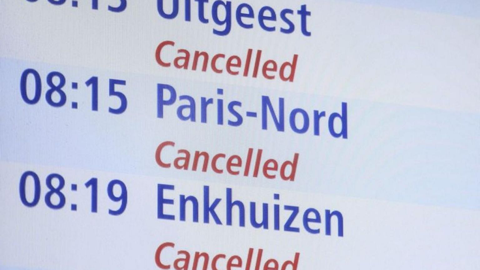 Ongoing labour dispute brings Dutch trains to a halt again