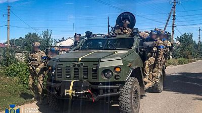 Las tropas ucranianas llegan a centro ferroviario clave mientras prosigue avance ante fuerzas rusas