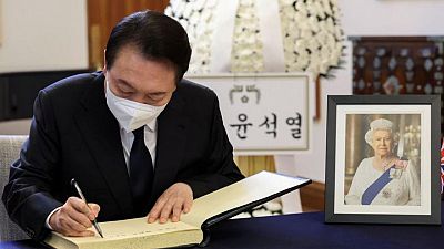 رئيس كوريا الجنوبية سيحضر جنازة إليزابيث