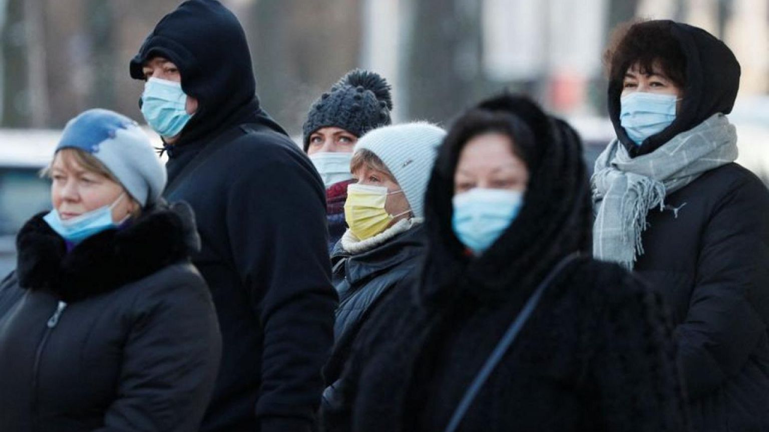 WHO sees October COVID surge in Ukraine, cites polio concerns