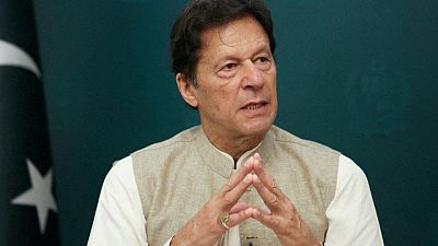 محكمة باكستانية تقضي بإسقاط تهم إرهاب عن رئيس الوزراء السابق خان