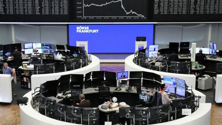 تراجع الأسهم الأوروبية عند الفتح وصعود أسهم التجزئة يحد من الخسائر