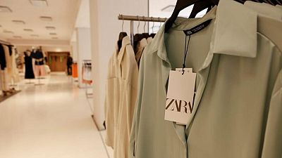Inditex, propietaria de Zara, eleva sus ventas un 25% antes de una posible desaceleración