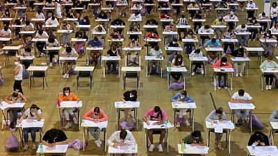 Idonei solo 28 mila su 65 mila iscritti e 56 mila partecipanti Idonei solo 28 mila su 65 mila iscritti e 56 mila partecipanti