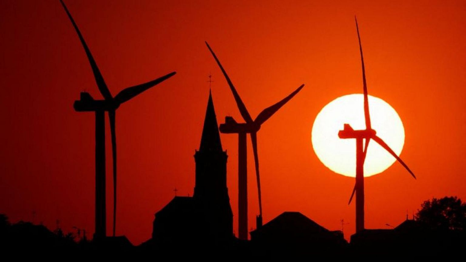France to set new energy price cap to shield consumers