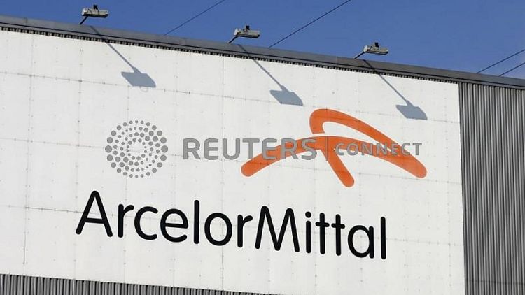 ArcelorMittal negocia con los sindicatos una suspensión temporal de empleos en España