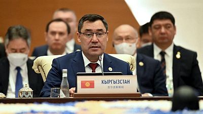 رئيسا قرغيزستان وطاجيكستان يتفقان على وقف إطلاق النار