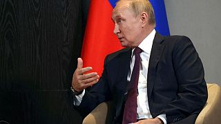بوتين يدعو لرفع القيود عن صادرات الأسمدة من روسيا وروسيا البيضاء