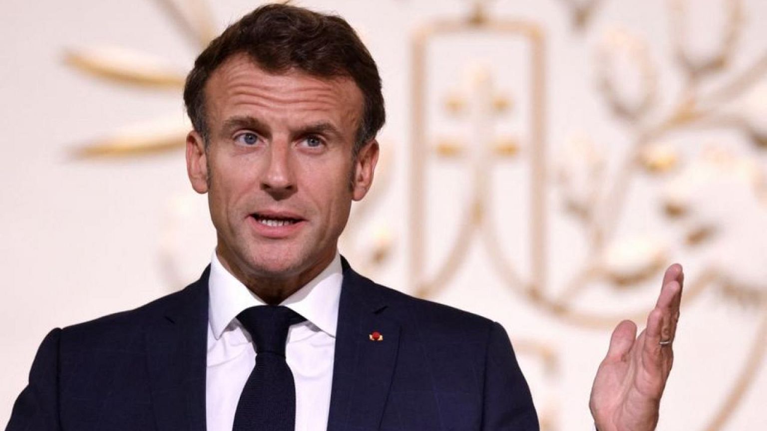 France's Macron reaffirmed support for Armenia's sovereignty in phone call with Armenia PM
