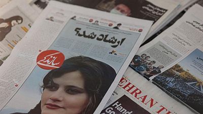 استمرار الاحتجاجات في إيران على وفاة مهسا أميني رغم تزايد عدد القتلى