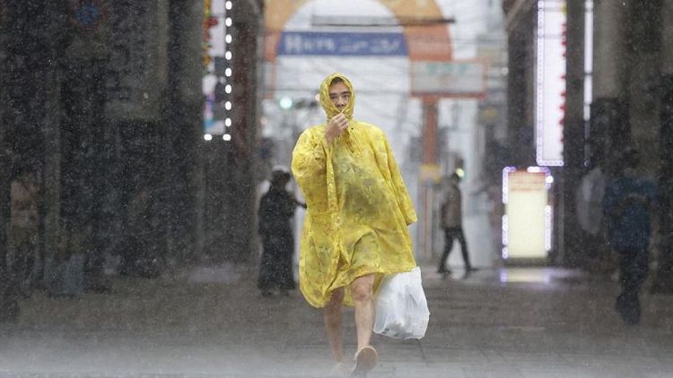 وسائل إعلام: أمطار قياسية على اليابان بسبب إعصار ومقتل شخص