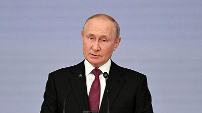 بوتين يوقع مرسوما بشأن التعبئة ويقول الغرب يريد تدمير روسيا