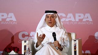 الرئيس التنفيذي للخطوط القطرية: سياحة الطيران في خطر بسبب الأوضاع الاقتصادية الحالية