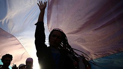 Los candidatos trans de Brasil se enfrentan a amenazas e intimidaciones en polarizadas elecciones