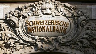 El Banco Nacional Suizo sube las tasas de interés en 75 puntos básicos El Banco Nacional Suizo sube las tasas de interés en 75 puntos básicos