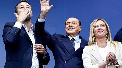 Las encuestas dan la victoria en Italia a la derecha, con 5 Estrellas como posible sorpresa