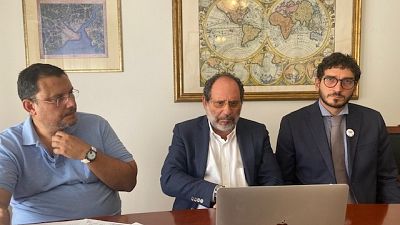 Ex Pm, false accuse su presunte falsificazioni di documenti Ex Pm, false accuse su presunte falsificazioni di documenti