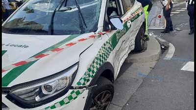 Gli agenti inseguivano un'Audi che non aveva rispettato l'alt Gli agenti inseguivano un'Audi che non aveva rispettato l'alt