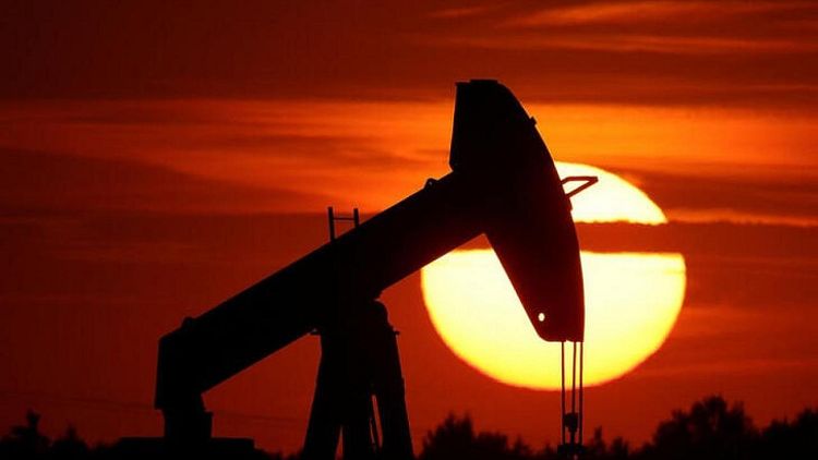 APPEC-Existencias de crudo subirán por desaceleración de la demanda; recortes de OPEP son necesarios