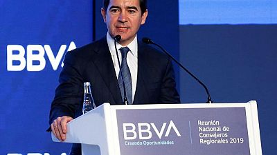 El presidente del BBVA ve improbable una fusión de la banca tradicional ahora mismo