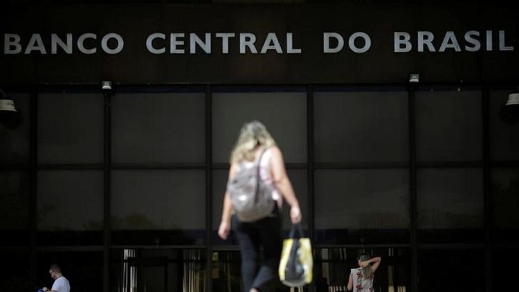 Banco Central de Brasil dice que debatió ampliamente un alza de tasas residual en última reunión