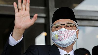 رئيس الوزراء الماليزي يدعو إلى انتخابات مبكرة