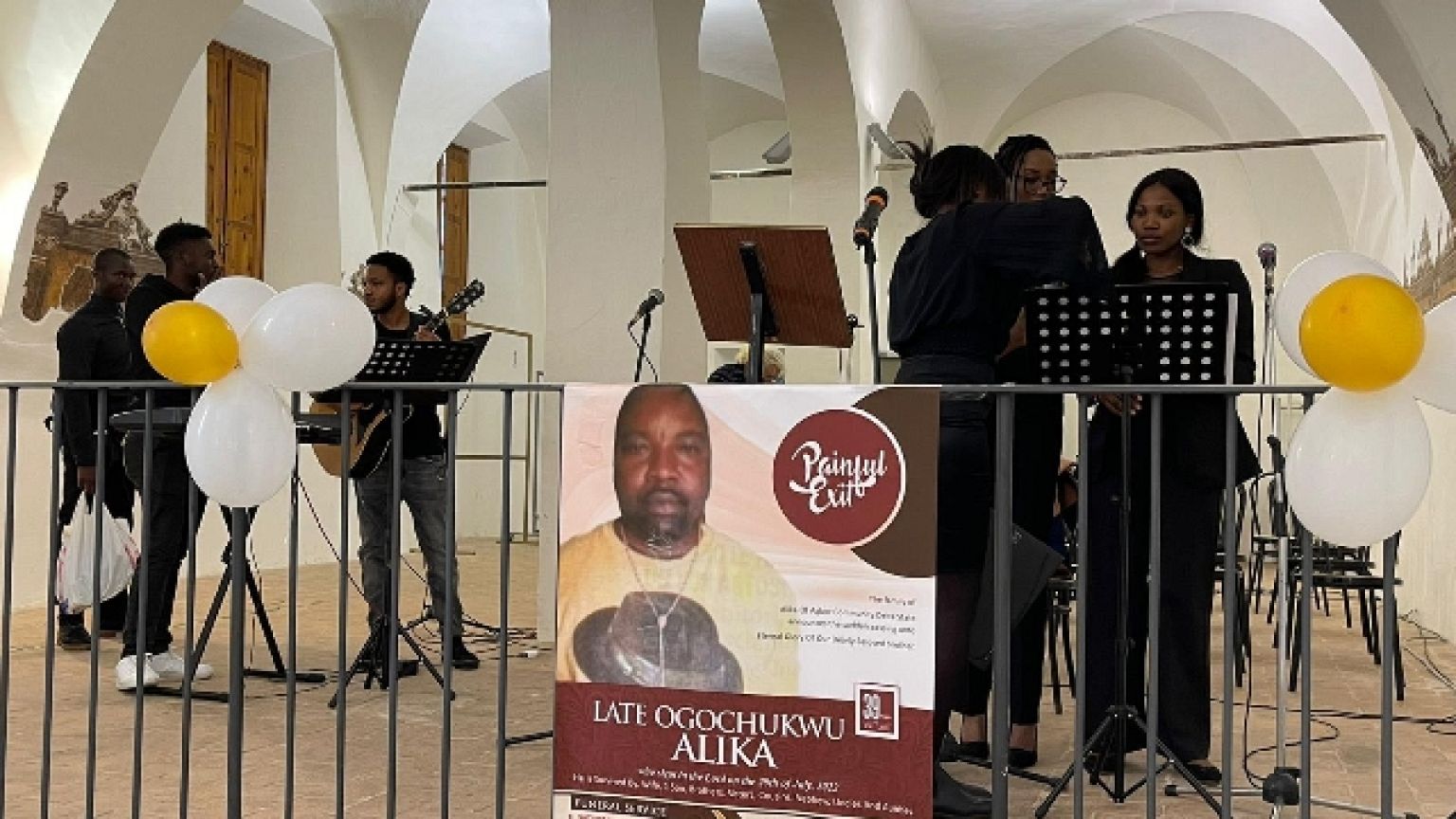 Funerali a San Severino con rito evangelico pentecostale