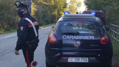 Residenti hanno chiesto intervento forze dell'ordine