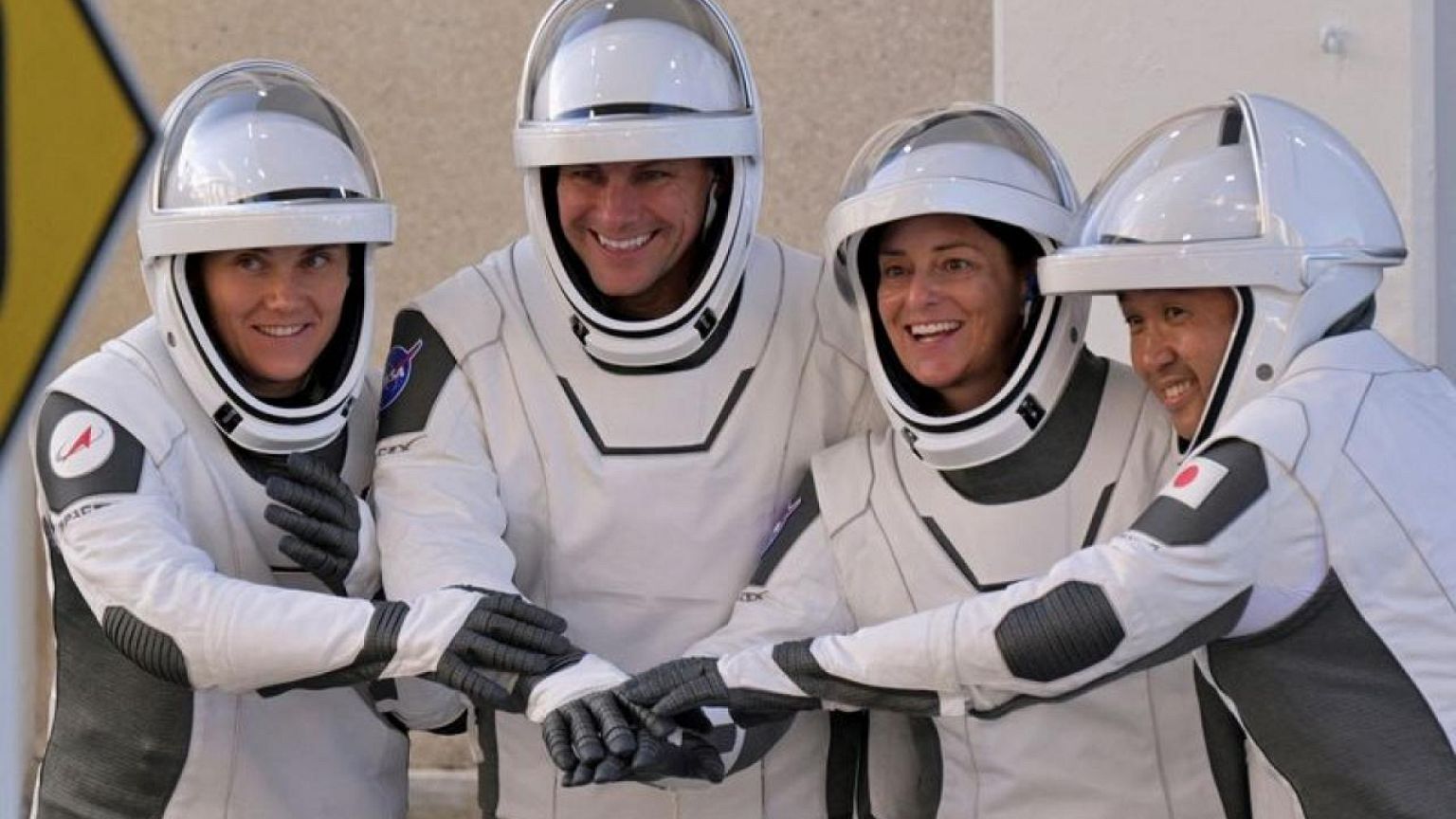 Four-member SpaceX crew nears rendezvous with space station