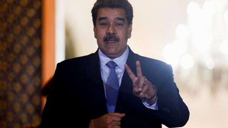 الرئاسة الفنزويلية: مادورو لا يستبعد إجراء انتخابات مبكرة