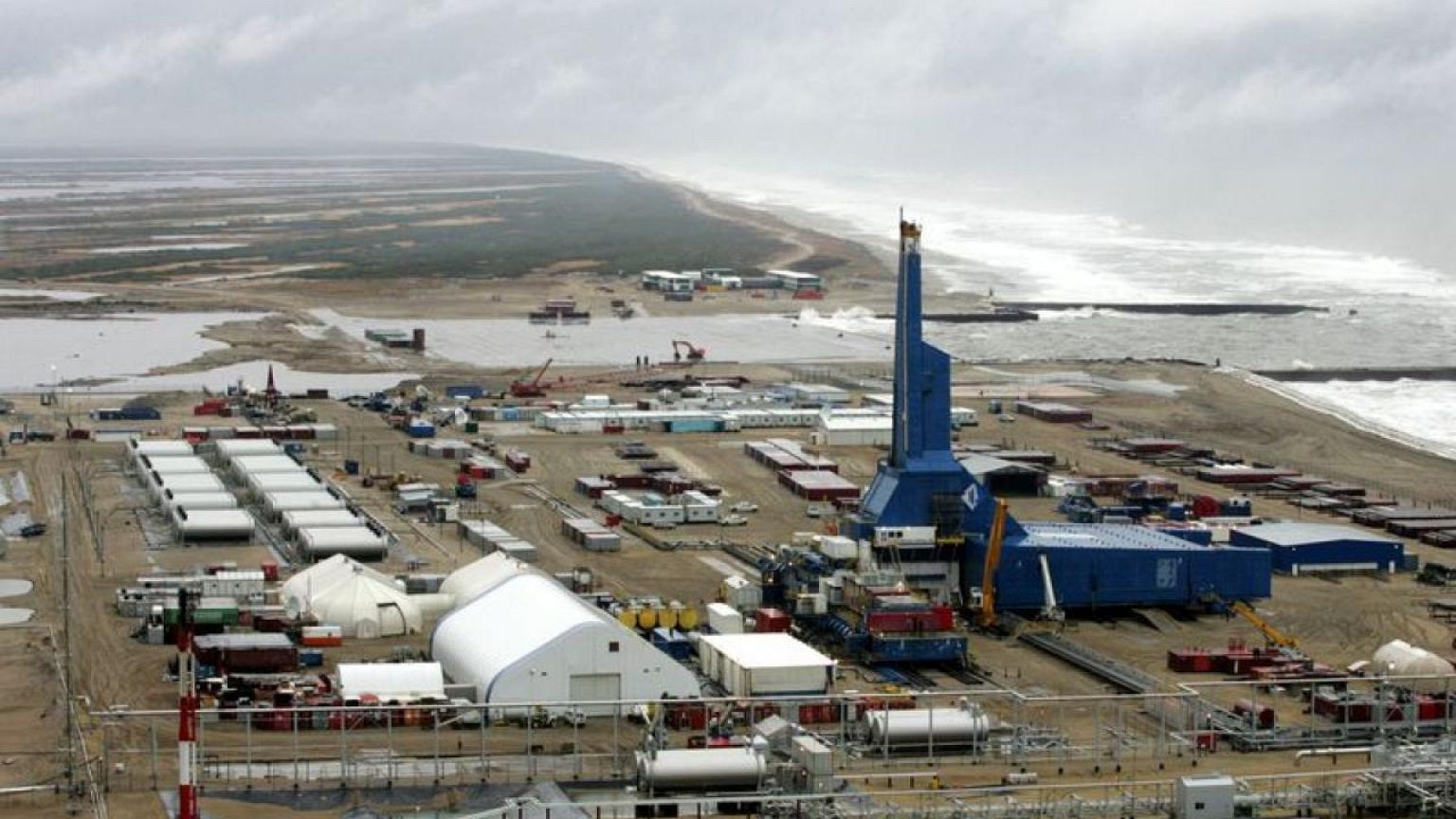 Putin orders Russia to seize Exxon-led Sakhalin 1 oil and gas project