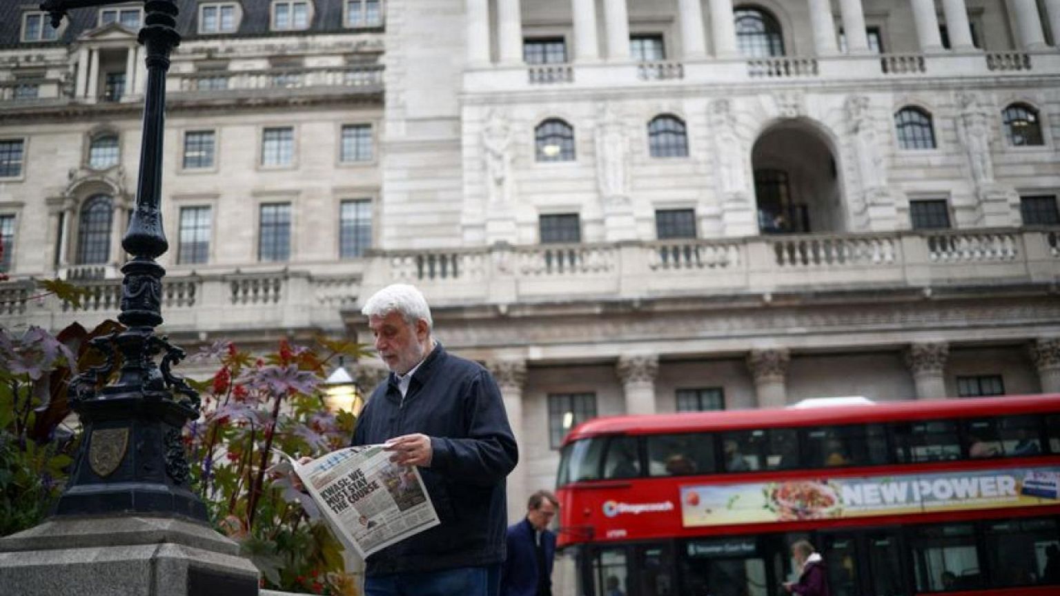 British pension funds press BoE to extend bond buys amid cash scramble