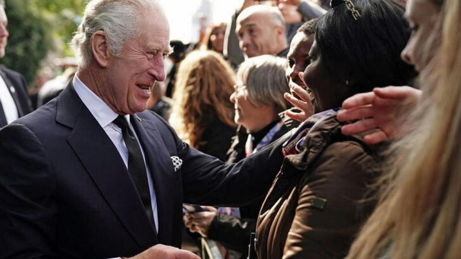 La coronación del rey Carlos de Inglaterra se celebrará en mayo