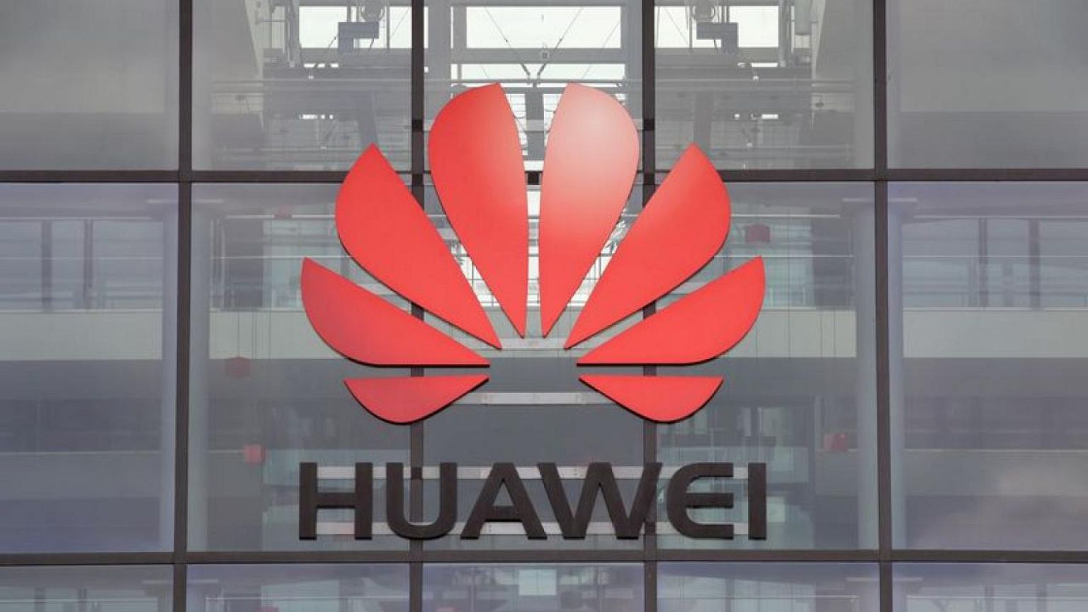 Reino Unido amplía el plazo para retirar los equipos de Huawei del núcleo de la red 5G