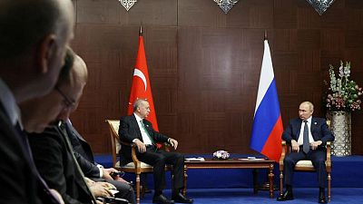 بوتين يتقرب إلى أردوغان بخطة لضخ مزيد من الغاز الروسي عبر تركيا